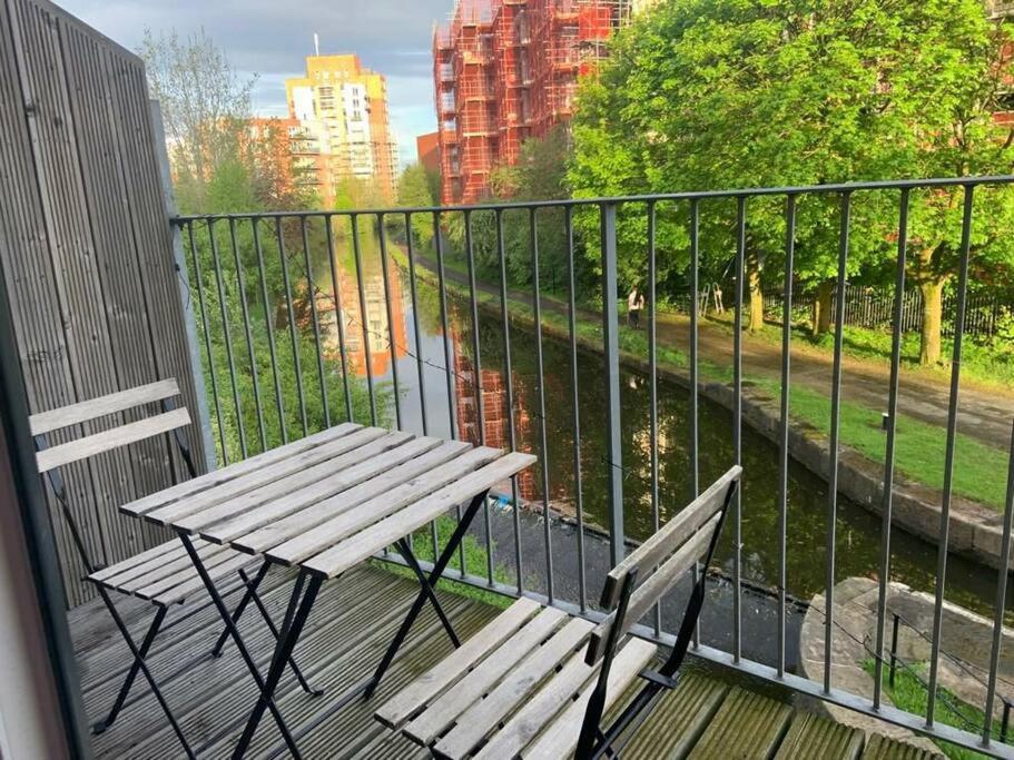 Cityfront Modern Apt Near City Centre/Etihad, Free Parking Manchester Ngoại thất bức ảnh